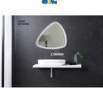 مرأية مثلثة تحتوي على أنارة + هيتر + بلوتوث